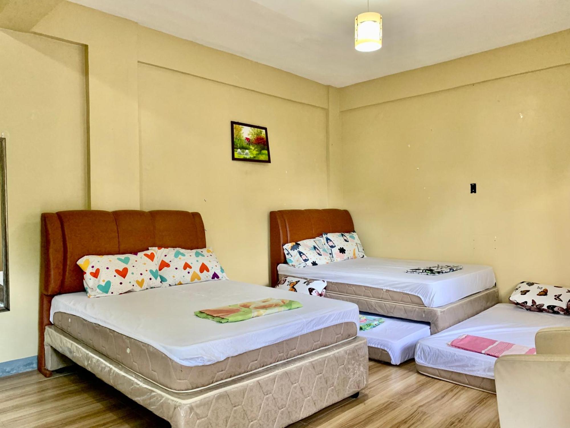 Hana Natsu Resorts Beach & Hotel Morong  Exterior photo